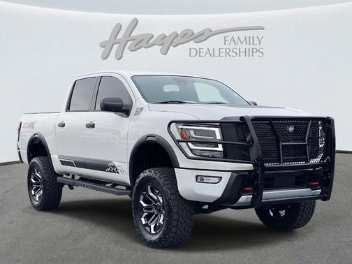 2023 Nissan Titan PRO-4X