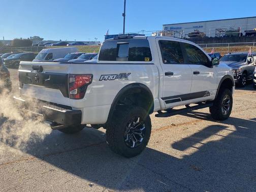 2023 Nissan Titan PRO-4X