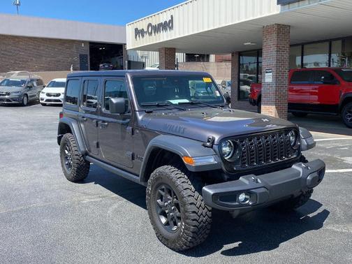 Granite Crystal Clearcoat Metallic 2025 Jeep Wrangler Sport