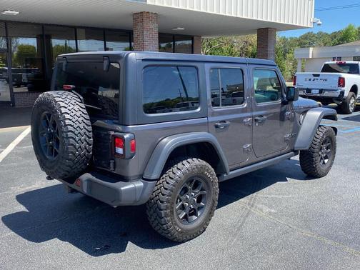 Granite Crystal Clearcoat Metallic 2025 Jeep Wrangler Sport