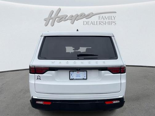 2024 Jeep Wagoneer L Base