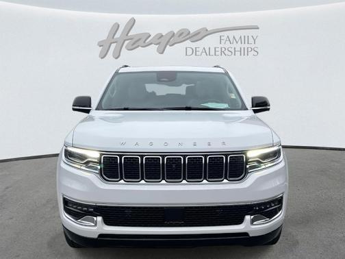 2024 Jeep Wagoneer L Base