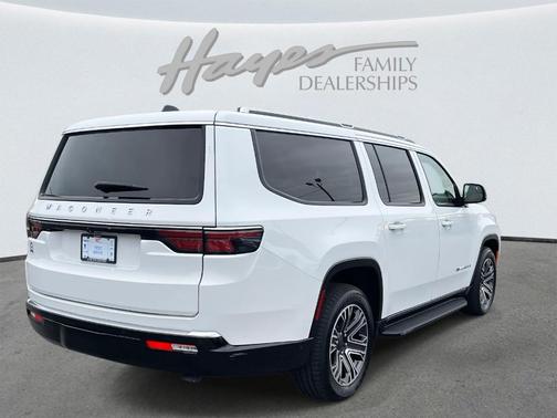 2024 Jeep Wagoneer L Base