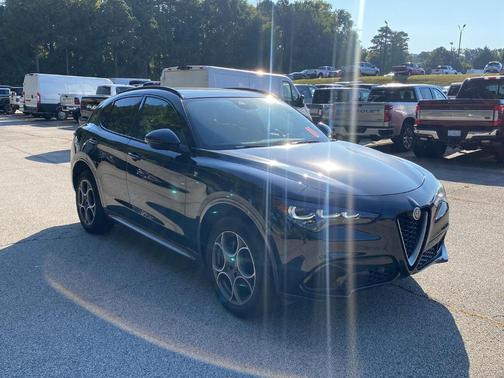 2024 Alfa Romeo Stelvio Ti