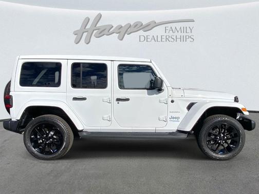 2022 Jeep Wrangler Unlimited 4xe Sahara