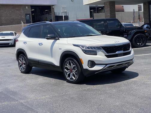 2022 Kia Seltos SX