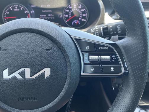 2022 Kia Seltos SX