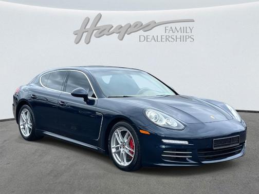 2014 Porsche Panamera 4S