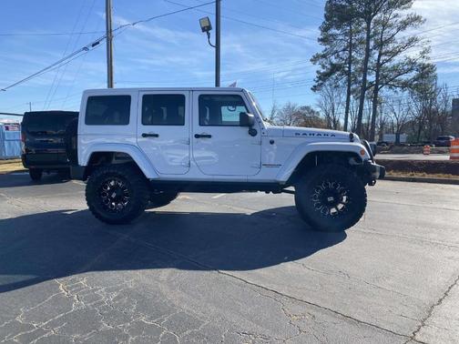 2015 Jeep Wrangler Unlimited Sahara