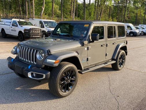 Sting Gray Clearcoat 2023 Jeep Wrangler 4xe Sahara