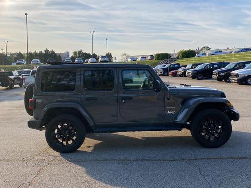 Sting Gray Clearcoat 2023 Jeep Wrangler 4xe Sahara