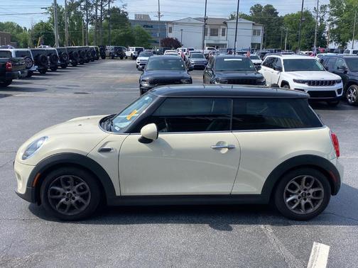 2019 MINI Hardtop Cooper
