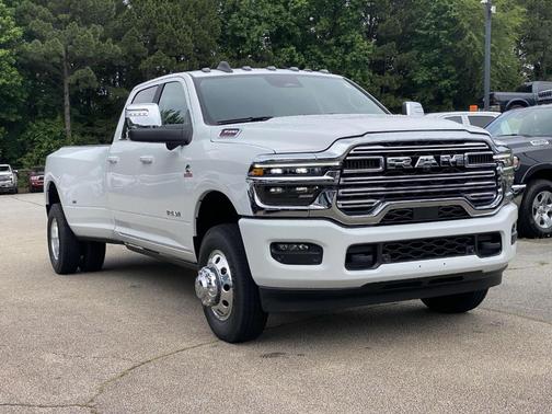 2025 RAM 3500 Laramie