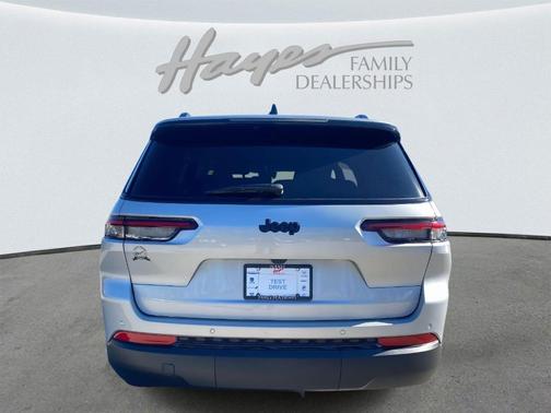 2024 Jeep Grand Cherokee L Laredo