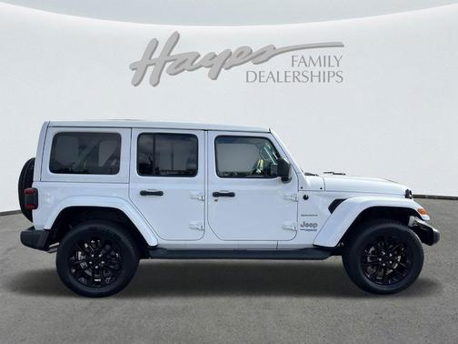 2022 Jeep Wrangler Unlimited 4xe Sahara