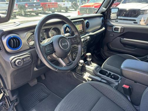 2021 Jeep Wrangler Unlimited Sport