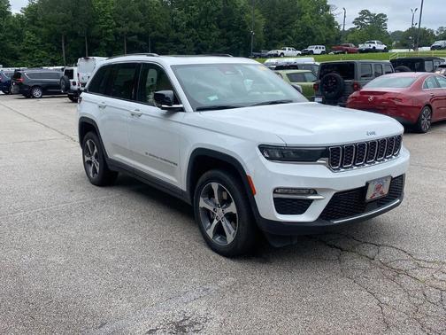 2022 Jeep Grand Cherokee 4xe Base