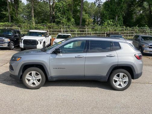 2022 Jeep Compass Latitude