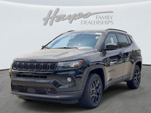 Diamond Black 2026 Jeep Compass Latitude