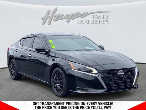 Black 2023 Nissan Altima 2.5 S