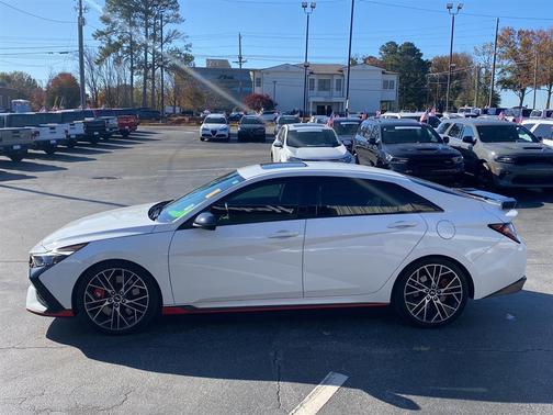 2022 Hyundai ELANTRA N Base