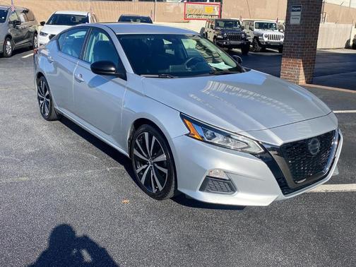 2020 Nissan Altima 2.5 SR