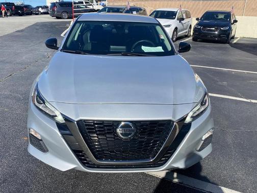 2020 Nissan Altima 2.5 SR