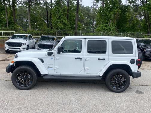 2022 Jeep Wrangler Unlimited 4xe Sahara