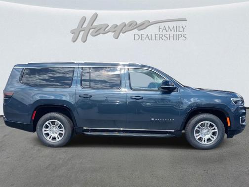 2024 Jeep Wagoneer L Base