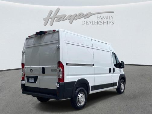 Bright White Clearcoat 2024 RAM ProMaster 2500 High Roof