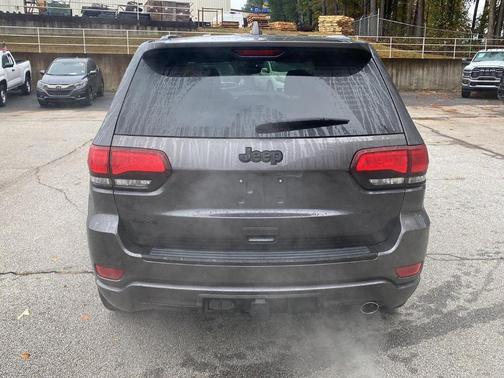 2017 Jeep Grand Cherokee Altitude