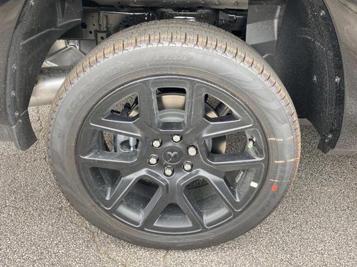 Diamond Black 2026 RAM 1500 Laramie