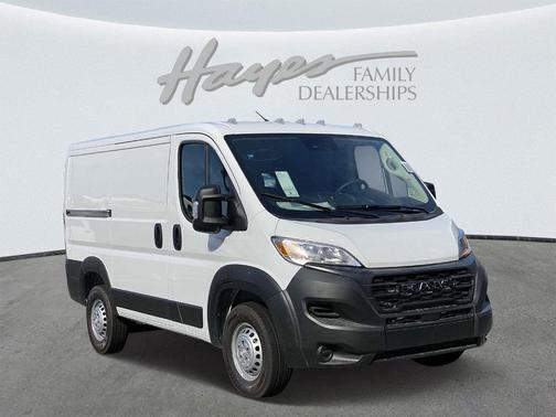 2025 RAM ProMaster 1500 Low Roof