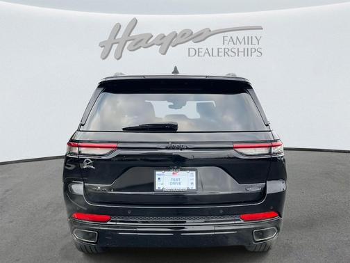 2024 Jeep Grand Cherokee Summit