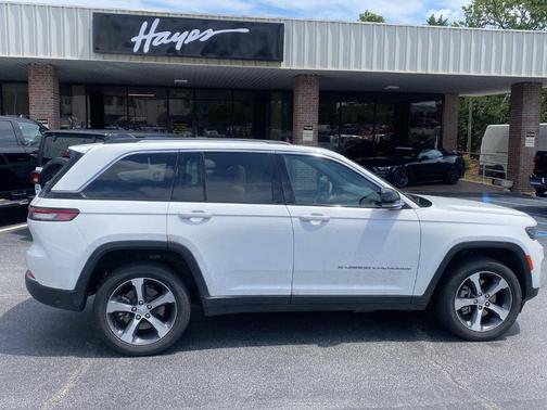 2023 Jeep Grand Cherokee 4xe Base