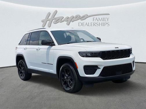 2024 Jeep Grand Cherokee Laredo