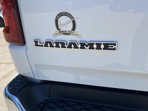Bright White Clearcoat 2026 RAM 1500 Laramie