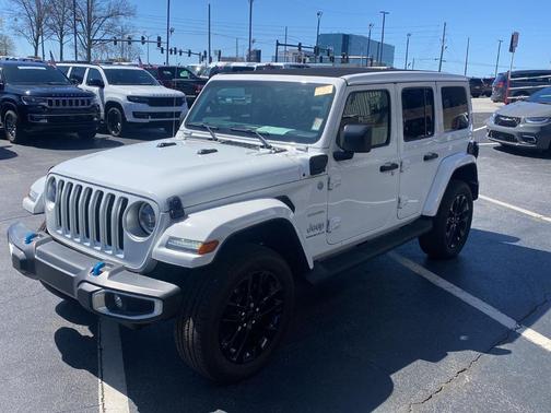 2023 Jeep Wrangler 4xe Sahara