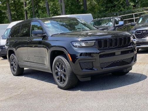 2025 Jeep Grand Cherokee L Laredo