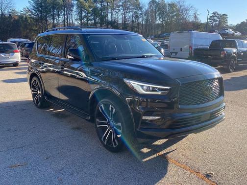 2019 INFINITI QX80 Luxe