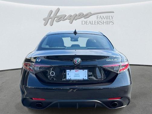 2024 Alfa Romeo Giulia Veloce