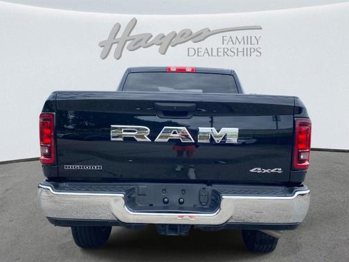 Diamond Black 2026 RAM 2500 Big Horn