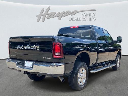Diamond Black 2026 RAM 2500 Big Horn