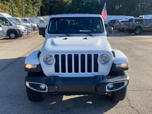 2021 Jeep Gladiator Sport