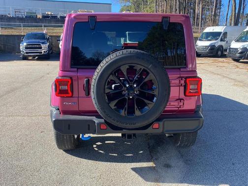 2024 Jeep Wrangler 4xe Sahara