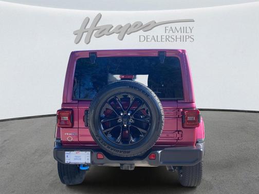 2024 Jeep Wrangler 4xe Sahara