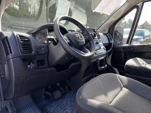 2025 RAM ProMaster 2500 High Roof