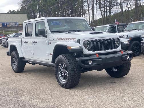2026 Jeep Gladiator Mojave