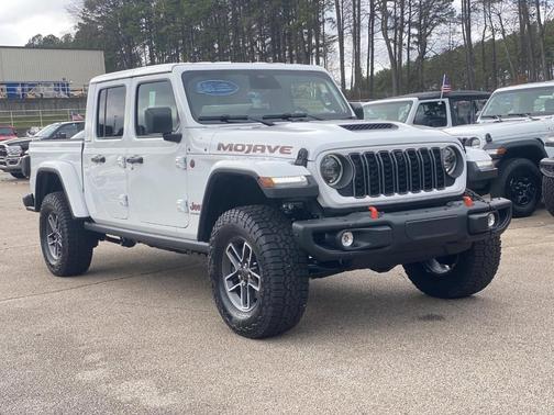 2026 Jeep Gladiator Mojave
