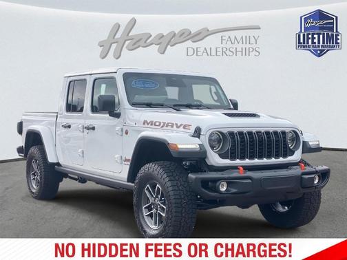 Bright White Clearcoat 2026 Jeep Gladiator Mojave